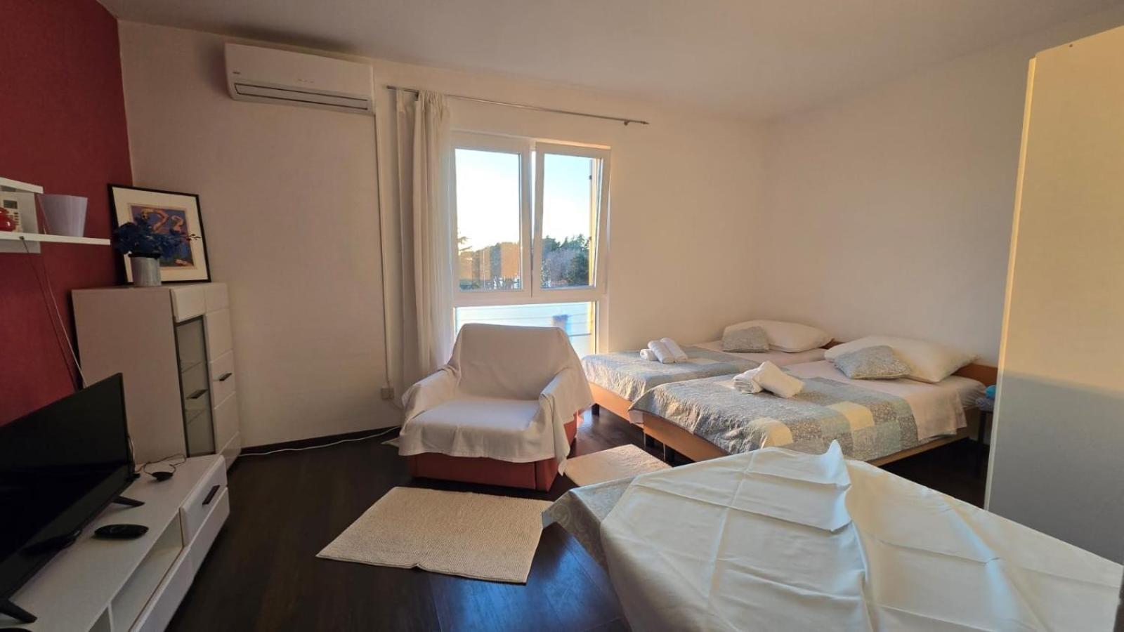 Studio Apartment Ljubica For 2 Persons 150M From The Beach Poreč Zewnętrze zdjęcie