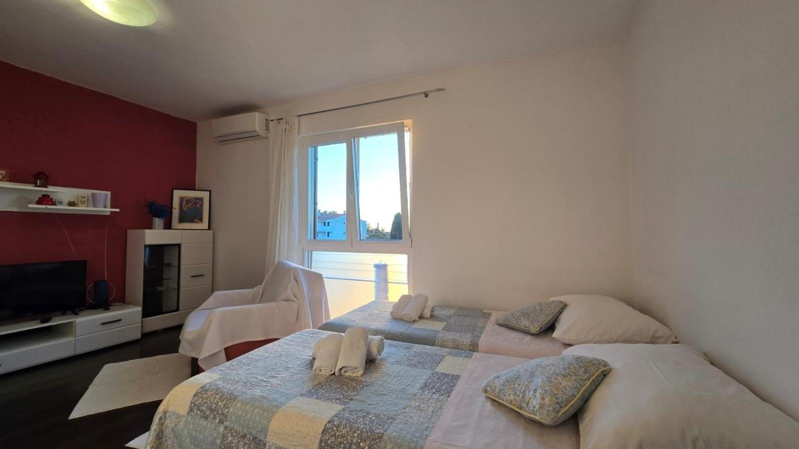 Studio Apartment Ljubica For 2 Persons 150M From The Beach Poreč Zewnętrze zdjęcie