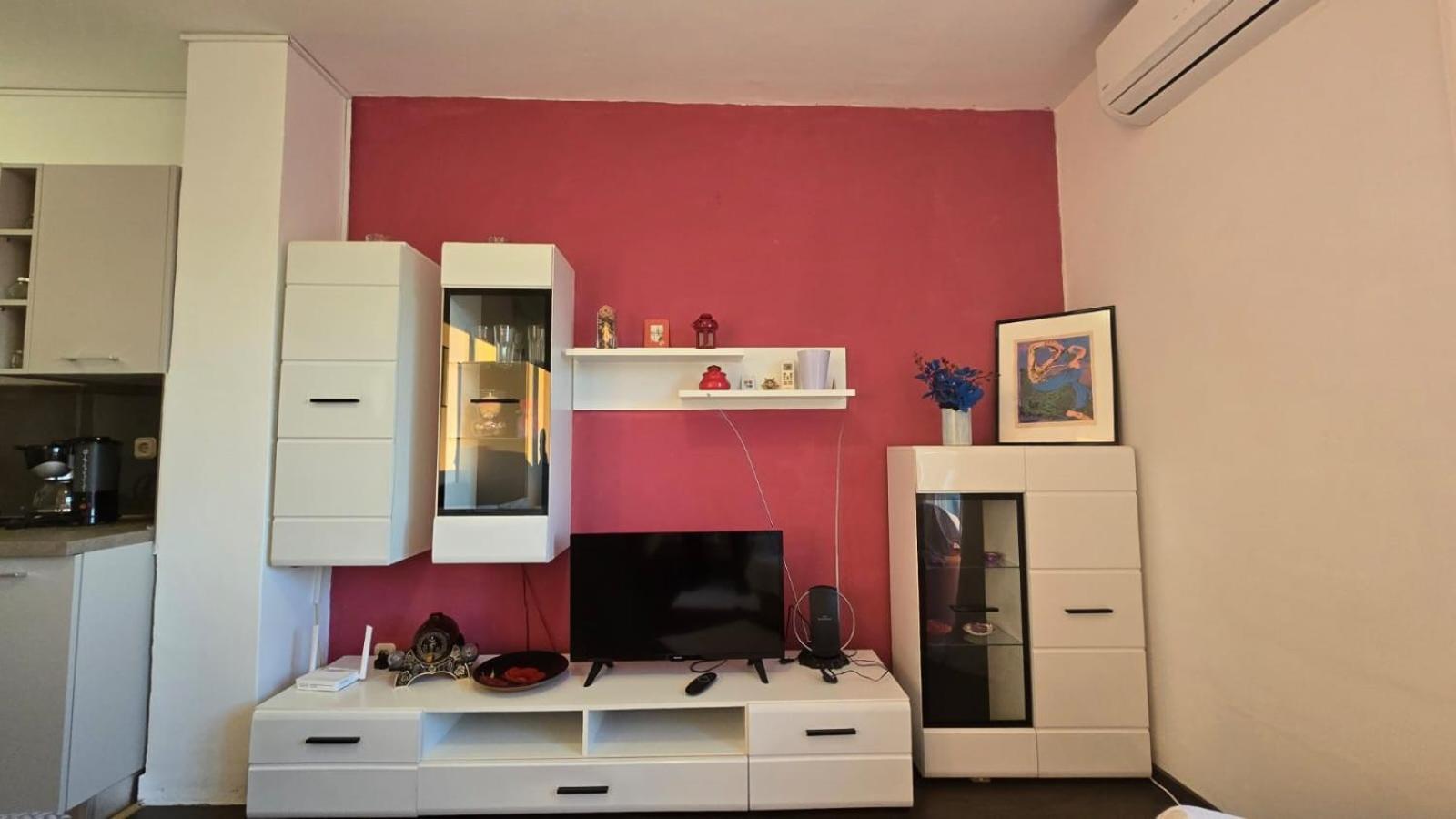 Studio Apartment Ljubica For 2 Persons 150M From The Beach Poreč Zewnętrze zdjęcie